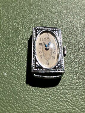 ROARING TWENTIES BEAUTY!!!  Rare Bulova Art Deco Watch